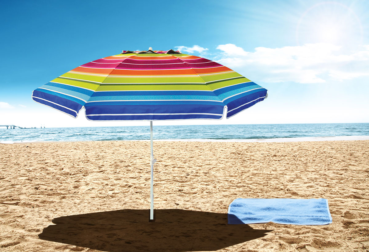 Η ομπρέλα τοποθετημένη σε μια παραλία.